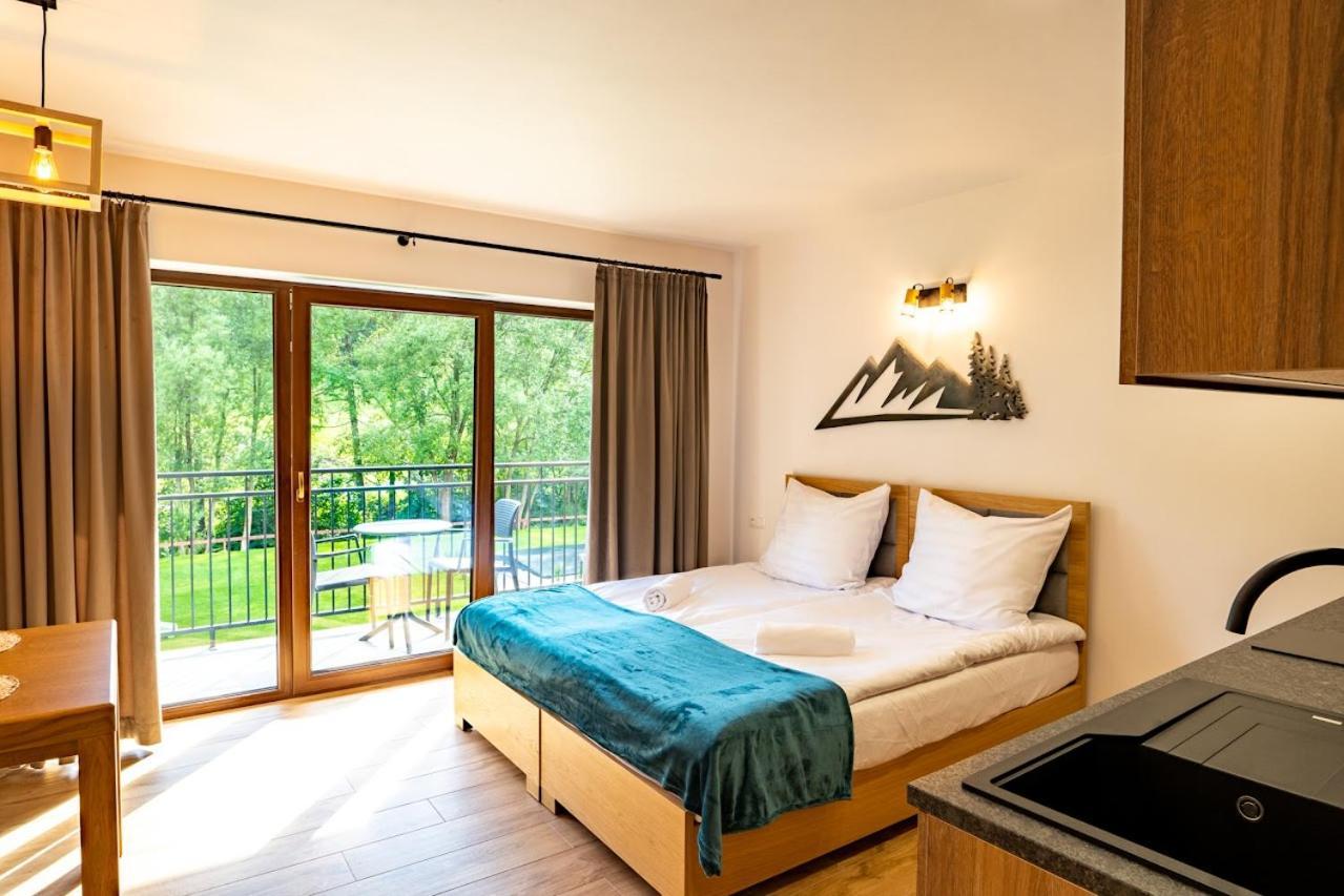 Apartamenty Mariza Szczawnica Jaworki: Mountain Retreat with Heated Pool & Sauna Exterior photo