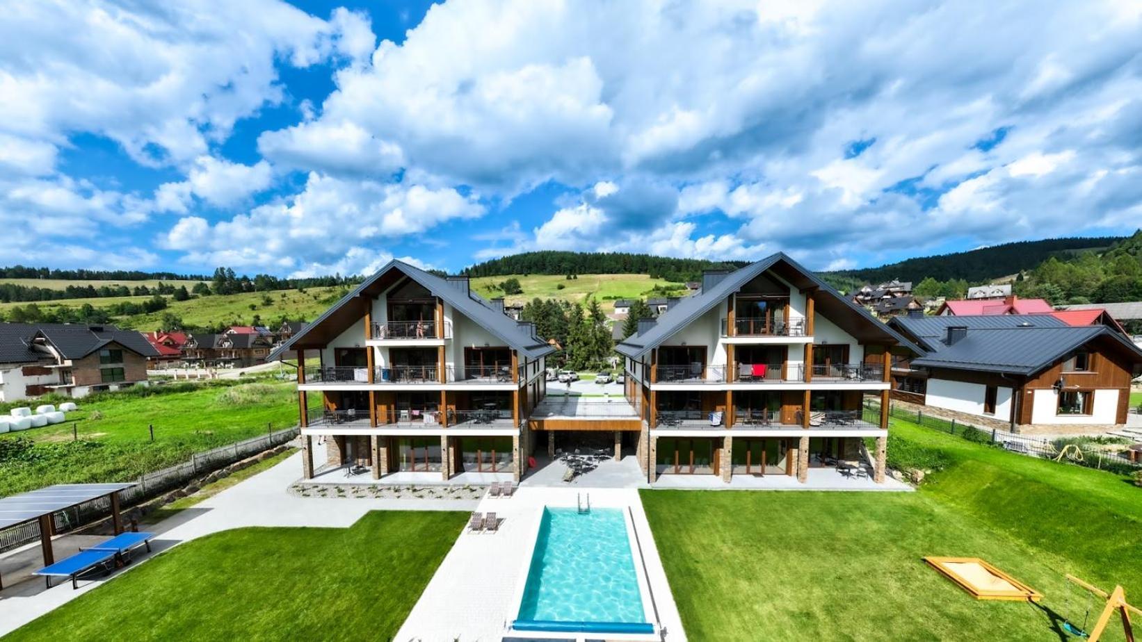Apartamenty Mariza Szczawnica Jaworki: Mountain Retreat with Heated Pool & Sauna Exterior photo